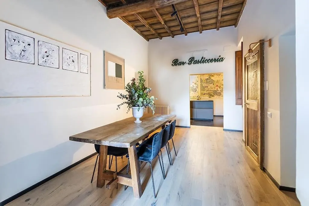 Romac Baullari II 4Bdr Near Campo De Fiori Apartment  Rome
